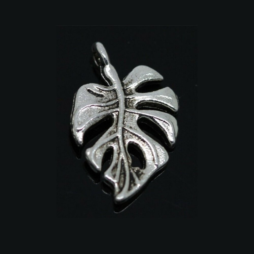 New Silver Leaf Charm - Picture 5 of 5